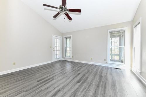 3206 Cardinal Ridge Dr, Greensboro NC  27410-8250 exterior