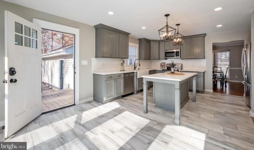 12900 Verrey Ct, Spotsylvania VA  22551-8009 exterior