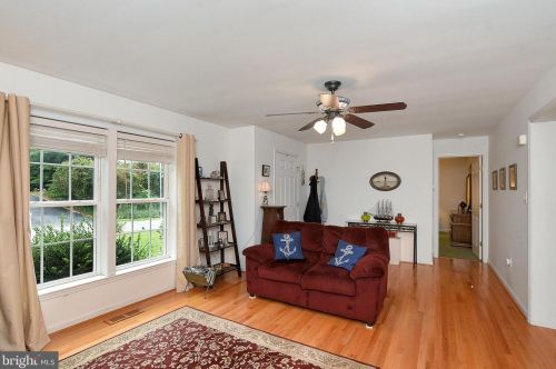 2922 Independence Dr, Montross VA  22520-8844 exterior