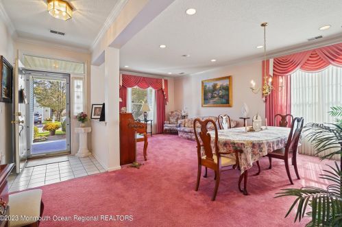 3 Lilac Springs Ct, Lakewood NJ  08701-7366 exterior