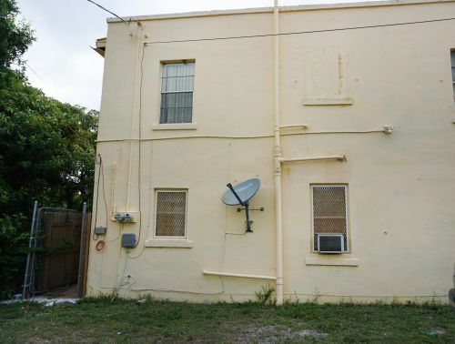 821 Tamarind Ave, West Palm Beach, FL 33401-3643
