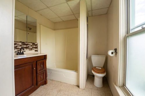 225 Station St, Mc Donald PA  15057-1137 exterior