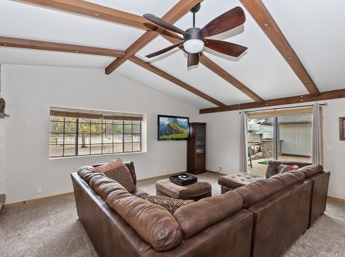 1556 Shay Rd, Big Bear City CA  92314-9180 exterior