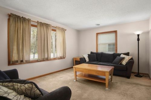 301 8th St, Hobart IN  46342-5124 exterior