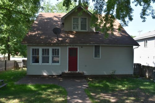 216 6th Ave, Sauk Rapids MN  56379-2016 exterior