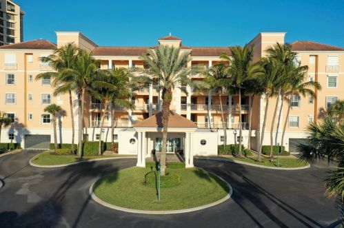 3028 Windward Dr, Fort Pierce, FL 34949-9138