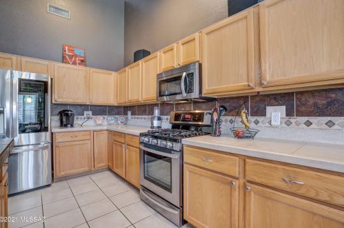 2317 Catalina View Dr, Tucson AZ  85742-4481 exterior
