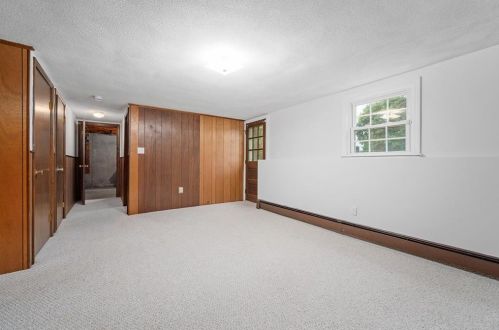 3546 Mendon Rd, Cumberland RI  02864-2136 exterior