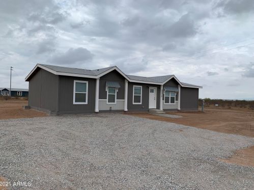 42512 Earll Dr, Tonopah, AZ 85354-8302