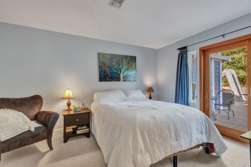 311 Dl Ct, Benicia CA 94510-2133 exterior