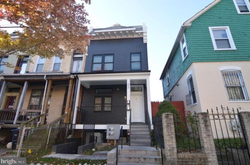 213 Seaton Pl, Washington, DC 20002-1528