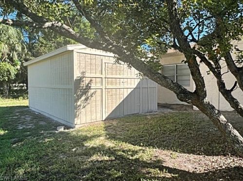 111 Lee Blvd, Lehigh Acres FL  33936-6146 exterior