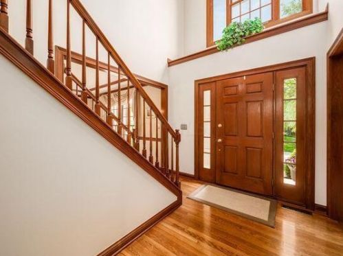1085 Poppy Hills Dr, Blacklick, OH 43004-8565