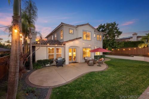 2196 Camino Robledo, Carlsbad, CA 92009-9357