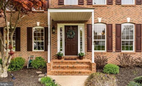 1048 Ryans Run, Boothwyn PA  19060-4411 exterior