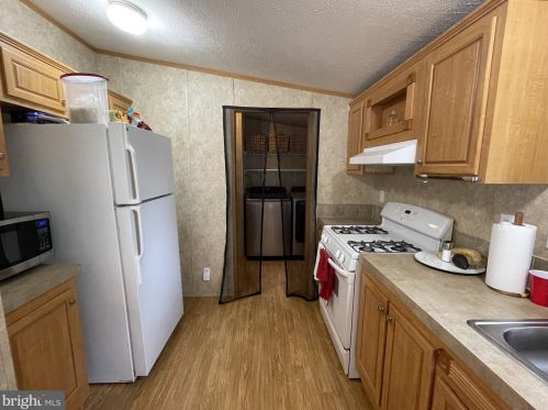 33 Frieden Mnr, Schuylkill Haven PA  17972-9554 exterior