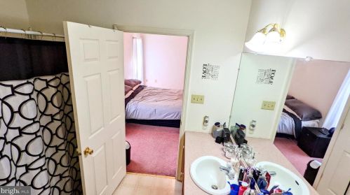 4102 Brookside Ct, Molino PA  17961-9315 exterior