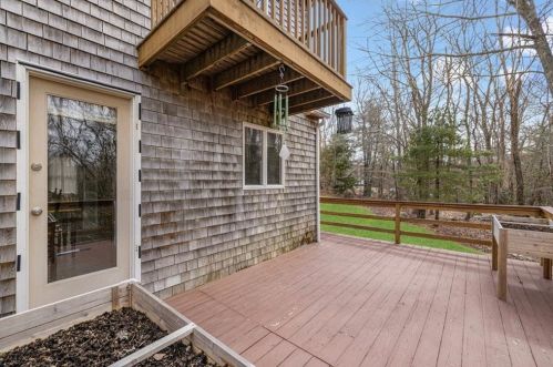 93 Richmond Townhouse Rd, Richmond RI  02812-1043 exterior
