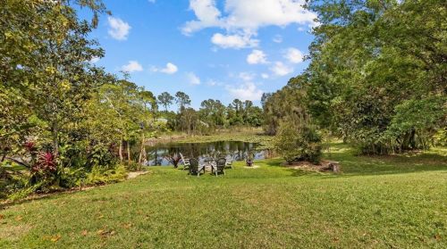 1846 Highland Oaks Blvd, Lutz FL  33559-7353 exterior