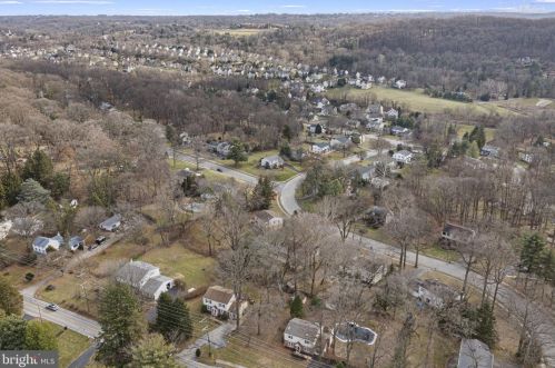 2162 Joshua Rd, Miquon PA  19444-2428 exterior