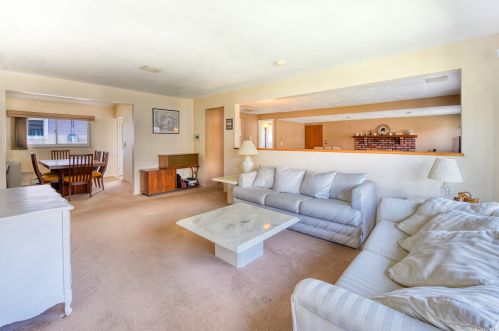 2158 Saddle Path, Seaford, NY 11783-2443