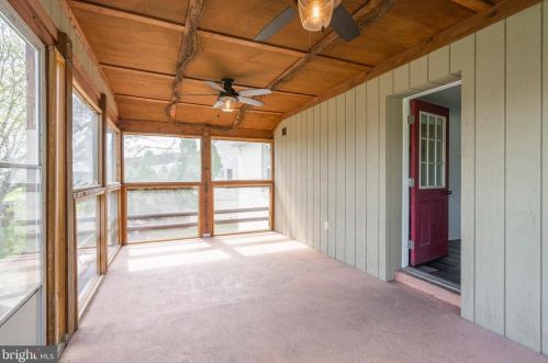 1733 Swamp Pike, Gilbertsville PA  19525-9704 exterior