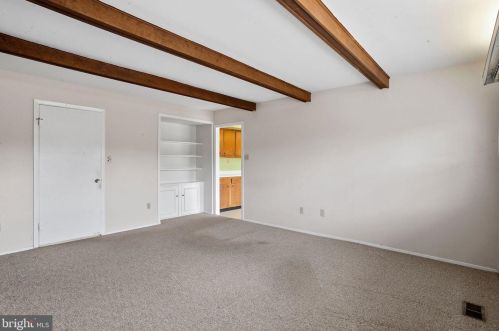 16 Turner Ln, Willingboro NJ  08046-3622 exterior