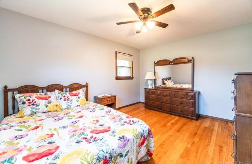 253 Oak Ridge Dr, Middletown CT  06457-1919 exterior