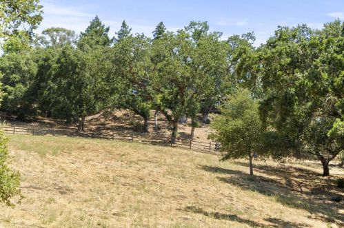170 Josselyn Ln, Redwood City CA  94062-3610 exterior