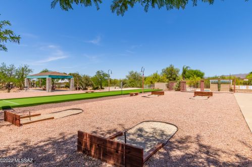 7720 Touchstone St, Tucson AZ 85735-9046 exterior