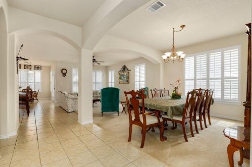 304 Brazos Dr, Georgetown, TX 78628-2660