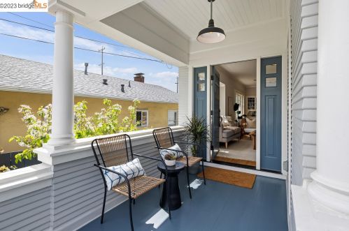 409 45th St, Oakland CA  94609-2124 exterior