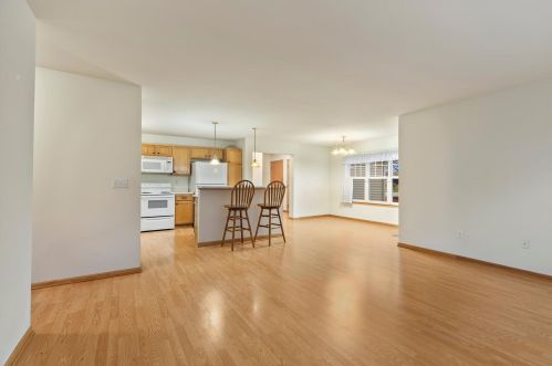 602 Park Dr, Waterford WI 53185-2891 exterior