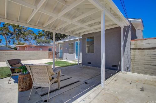 4847 Carfax Ave, Lakewood CA  90713-2417 exterior