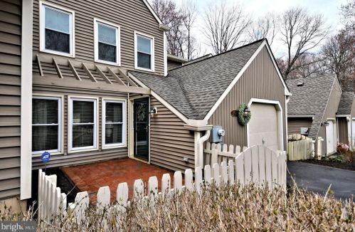 293 Cricket Ct, Yardley, PA 19067-5794