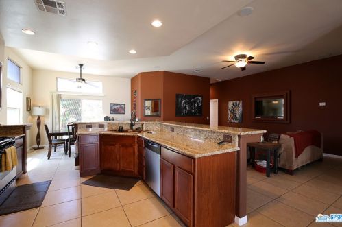 54325 Avenida Carranza, La Quinta CA  92253-3691 exterior