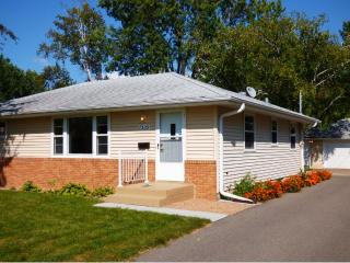 7329 17th Ave, Minneapolis, MN 55423-3476