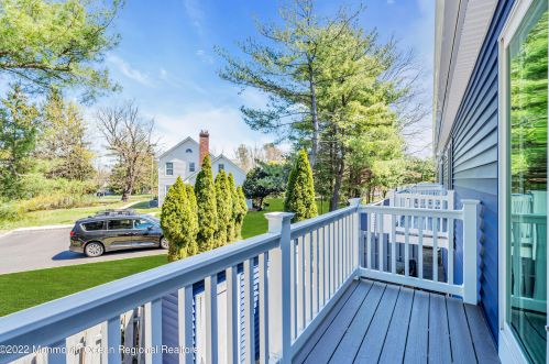 11 Spg Ct, Tinton Falls NJ 07724-3280 exterior