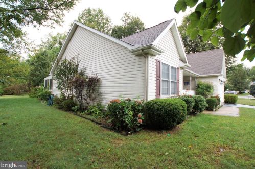 311 Quaker Hill Rd, Magnolia DE  19962-2224 exterior