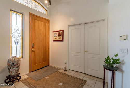 1064 Palomino Crk Dr, Gilbert AZ 85296-3727 exterior