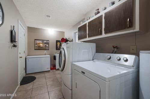 10850 Brookside Dr, Sun City AZ 85351-1013 exterior