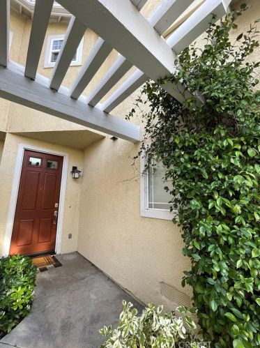 26509 Big Sur Dr, Santa Clarita, CA 91354-2518