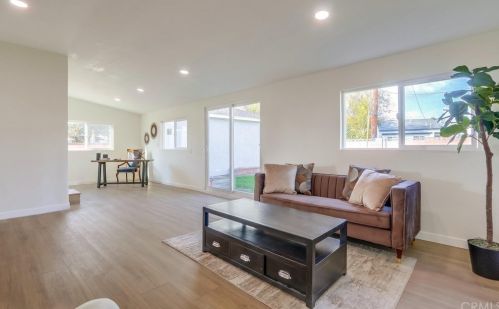 325 Cherry St, Brea CA  92821-6526 exterior