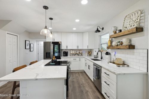 1325 Friday Rd, Cocoa FL  32926-3440 exterior