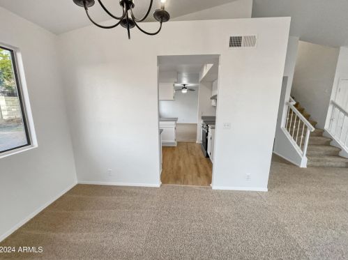 3930 Misty Willow Ln, Glendale AZ  85310-4030 exterior