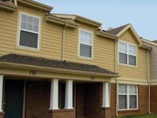 924 Sun Valley Dr, Anderson IN  46016-3469 exterior