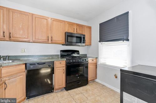 38 Stephanie Dr, Bear, DE 19701-3019