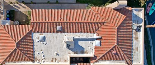 84 Lake Shore Dr, Rancho Mirage CA  92270-4054 exterior