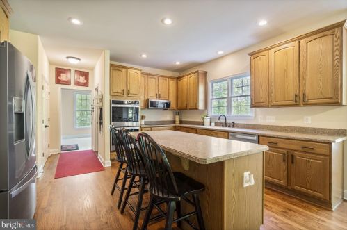 20 Hartlake Dr, Fredericksburg VA  22406-4635 exterior