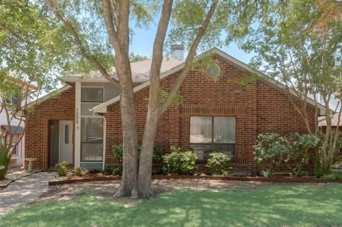 1509 Livingston Dr, Plano, TX 75093-5524